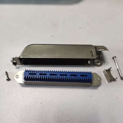 57-70640 Champ Amphénol Connecteur 90 degrés IDC Male Plug 32 Paires Connecteur 64 broches Pour Huawei DSLAM